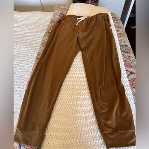 Vuori Women’s Performance Joggers